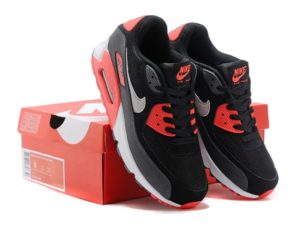 Nike Air Max 90 черные с красным (35-45)