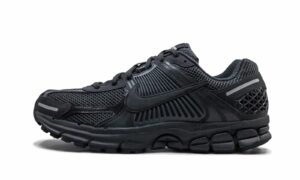 Nike Zoom Vomero 5 черные с сеткой мужские-женские(40-44)